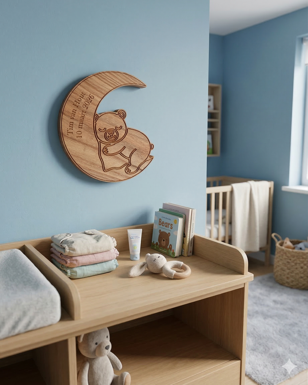 Gepersonaliseerde eikenhouten maan met beer