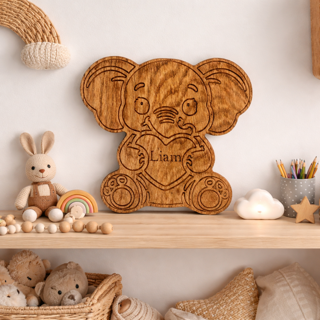 Gepersonaliseerde eikenhouten olifant